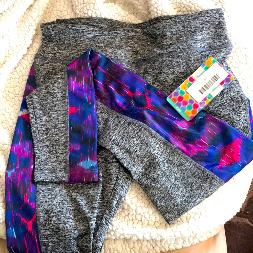 LuLaRoe, Jordan’s, size M. Tags still on, never worn.  Exercise leggings.